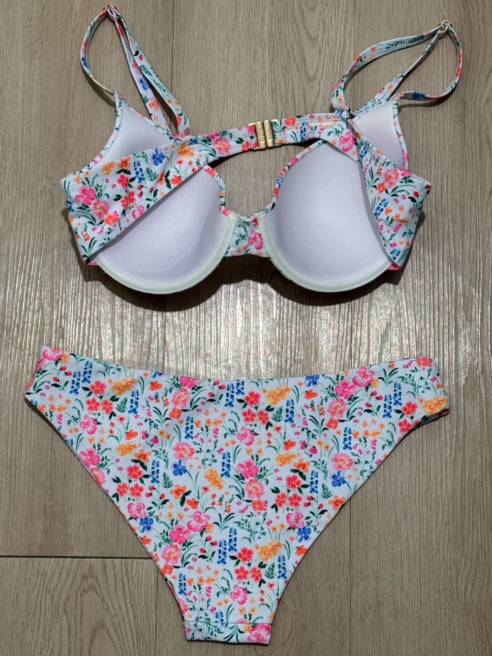 Kulani Kinis Floral Bikini Set - Picture 2 of 2